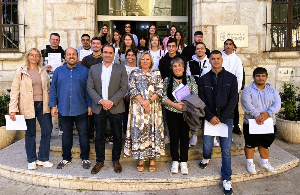 L’Ajuntament de Vinaròs formalitza la contractació de 23 aturats a través de dos tallers d’ocupació