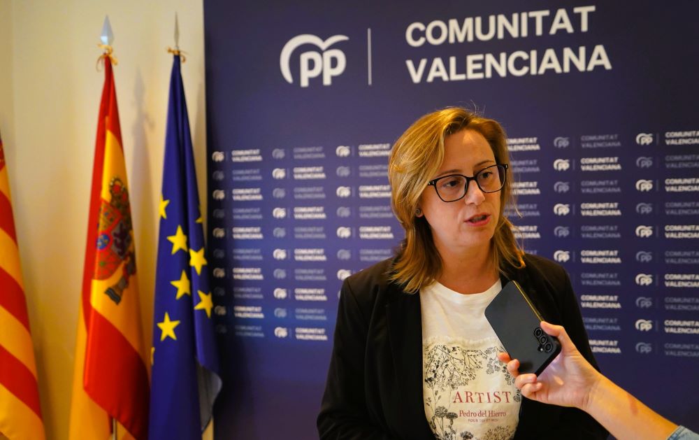 Laura Chulià: «Creix l'ombra sobre Diana Morant mentres es malgasten fons del càncer»