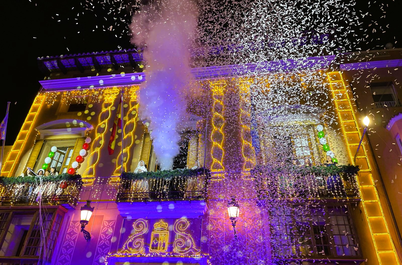 Benicarló encendrà el Nadal amb un espectacle de llum, música i emoció