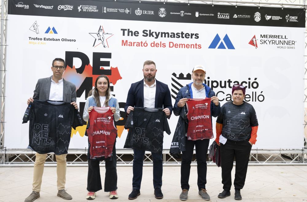 La Diputació celebra els deu anys de la Marató dels Dements Skymasters