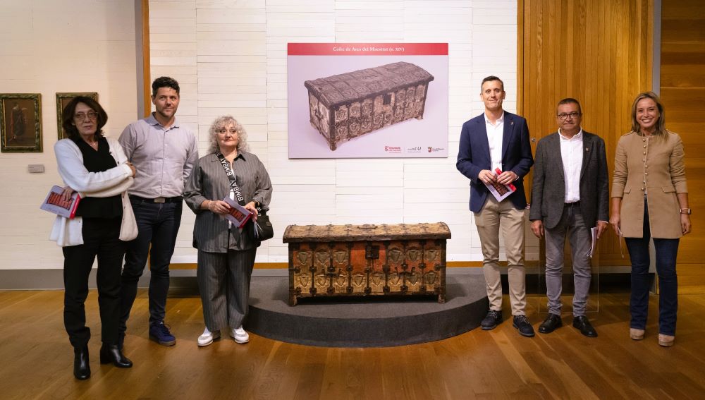 La Diputació exposa en el Museu Belles Arts un Cofre Medieval d'Ares del Maestrat del segle XIV