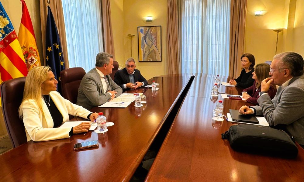 El Consell reforça les mesures contra la pesta porcina i última un decret per a reduir els senglars