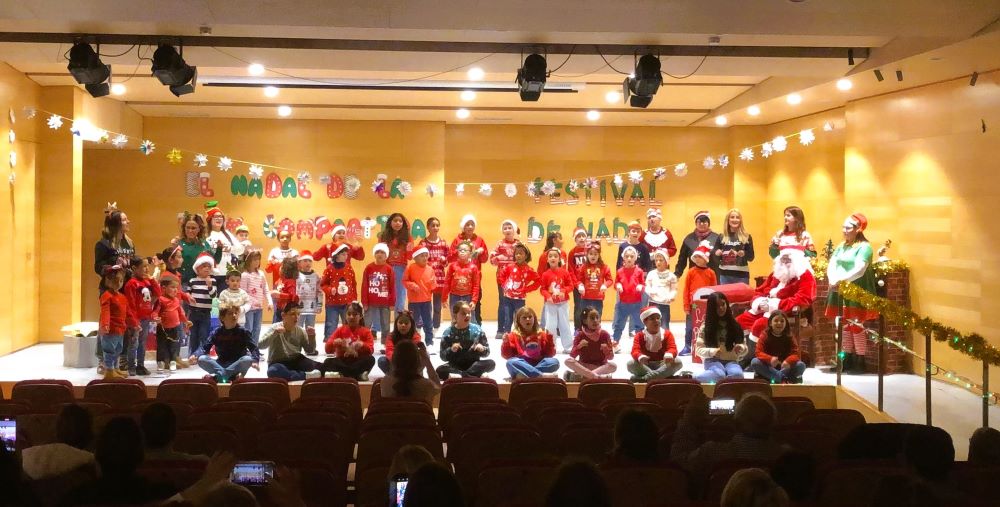 La llum de Nadal arriba a Santa Magdalena amb el Festival del CEIP Alberto Selma
