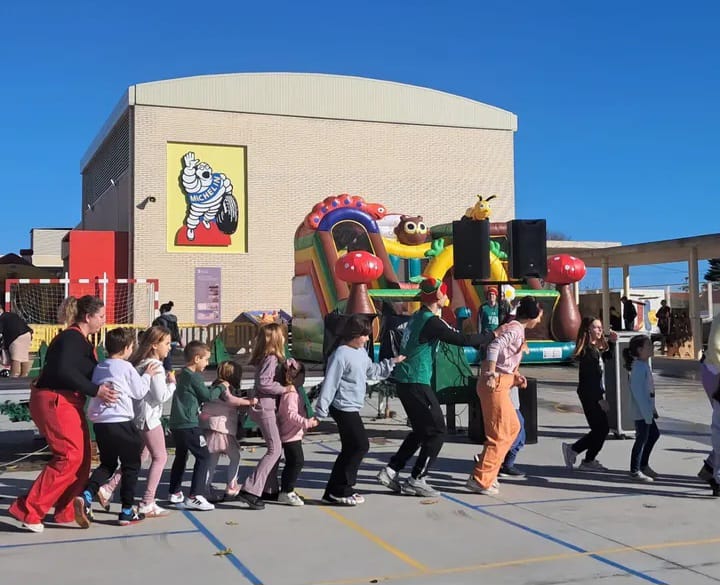 El Parc de Nadal de Vinaròs tanca amb una valoració positiva tot i la menor afluència a causa de la pluja