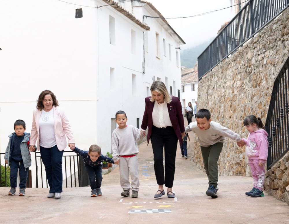 La Diputació aposta, més que mai, per les UCF en pobles de menys de 1.500h i augmenta fins a 1M