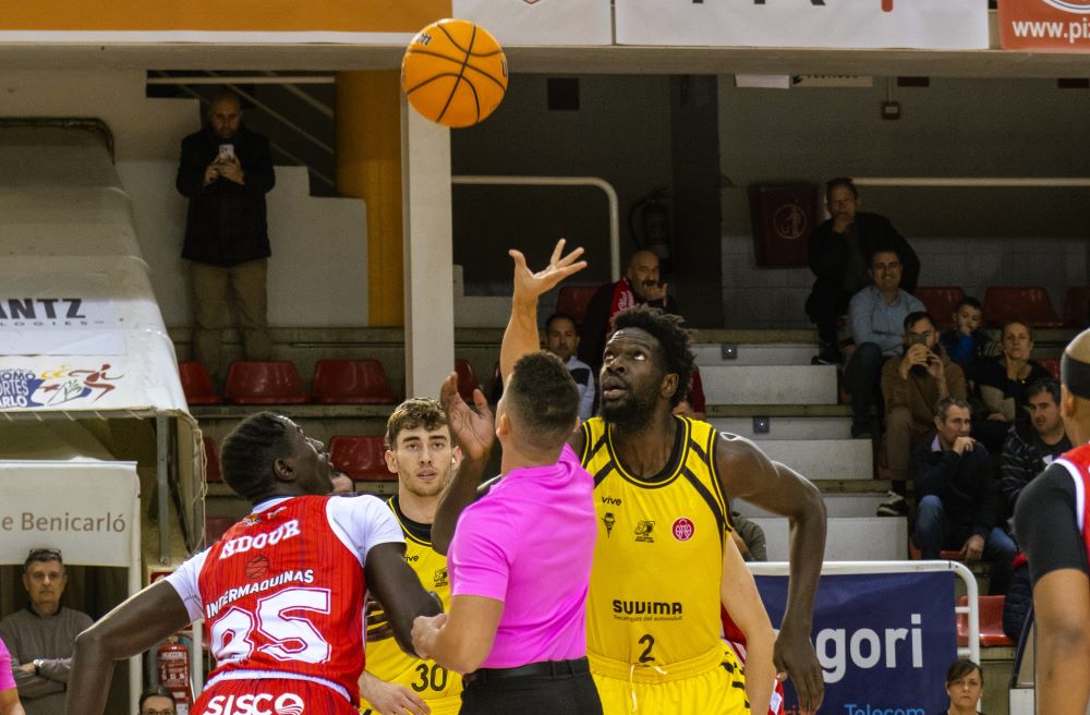 Ousmane Ndour acaba la seua etapa en el Maderas Sorlí Benicarló
