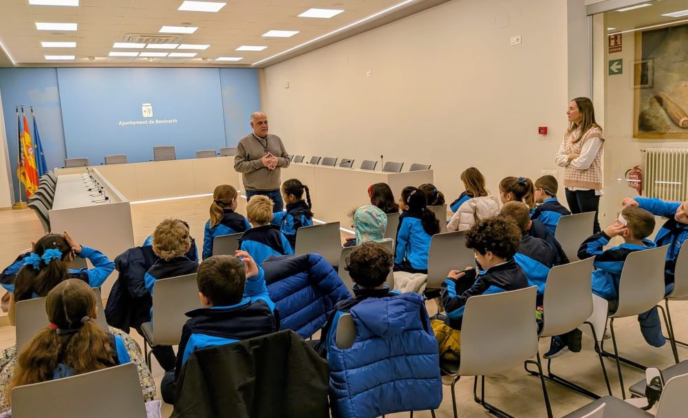 El CEIP Ángel Esteban de Benicarló visita l'Ajuntament