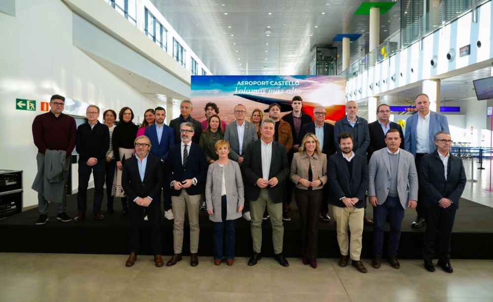 L'aeroport programa la major operativa de la història amb 16 rutes, 2.400 vols regulars i 400.000 places