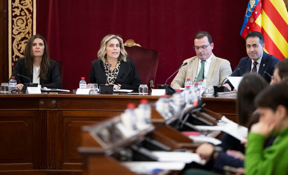 La Diputació aprova la injecció de 15,2M per a donar liquiditat als municipis a través del FdC