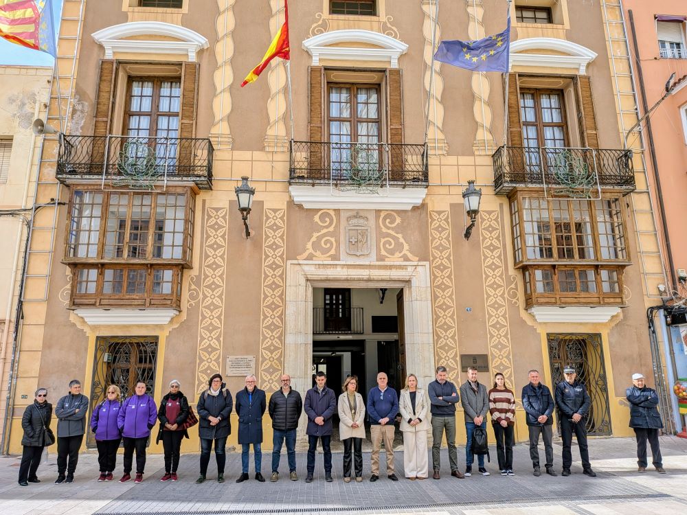 Benicarló condemna l’assassinat d’una dona i la seua filla a Xilxes víctimes de la violència masclista