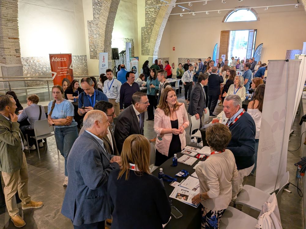 Benicarló reunix 400 persones al voltant de la Fira d’Ocupació del Baix Maestrat