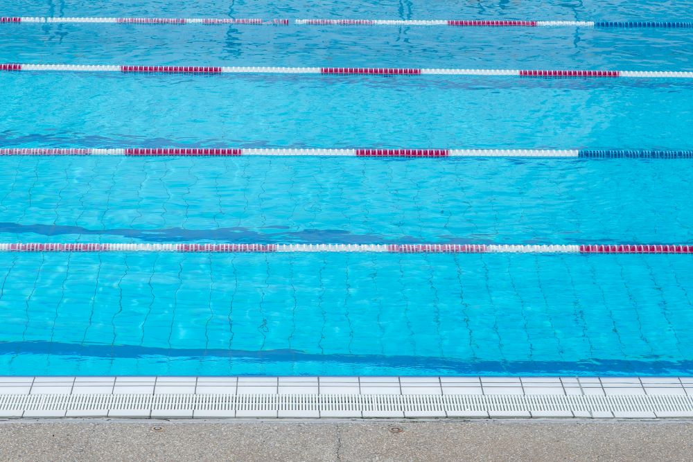 Emergències trasllada als ajuntaments la normativa en platges, piscines d'ús col·lectiu i parcs aquàtics
