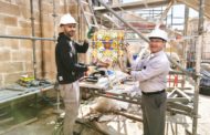 La Catedral de Tortosa completa la restauració dels nou vitralls del primer pis de la coberta de l’absis