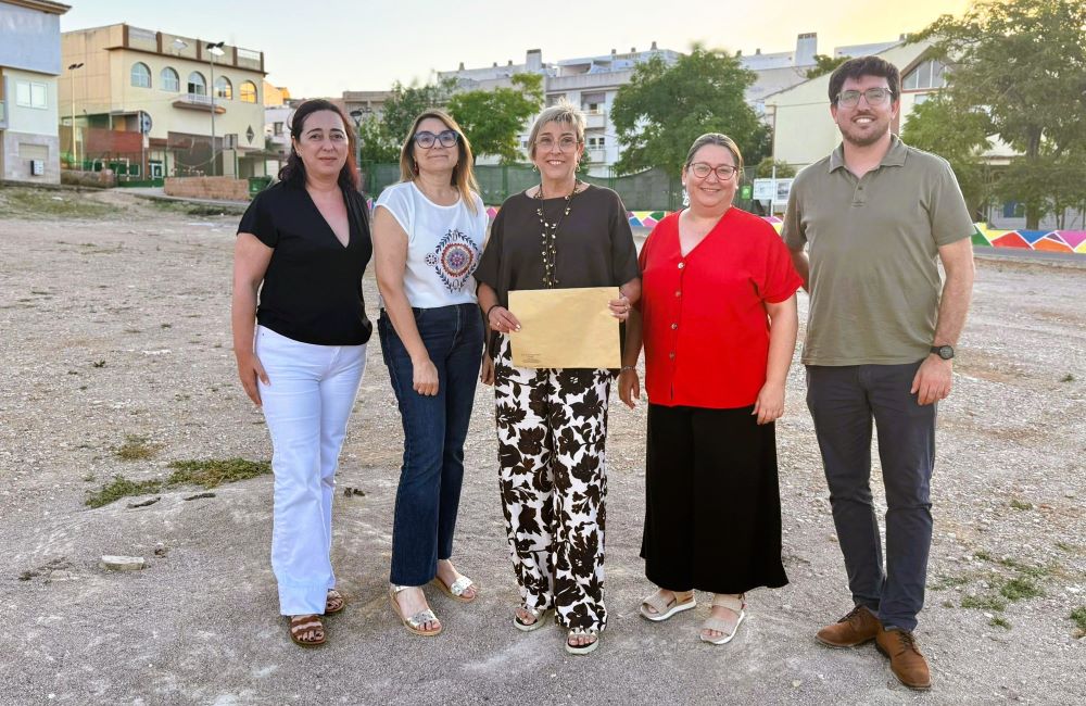 Càlig adquirix un solar al costat del CEIP Felicinda Collell per a futures necessitats educatives