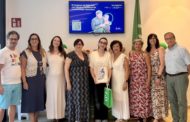 L'AECC dona la benvinguda a l'estudiant Leila Larek, beneficiària d'una beca de pràctiques en investigació