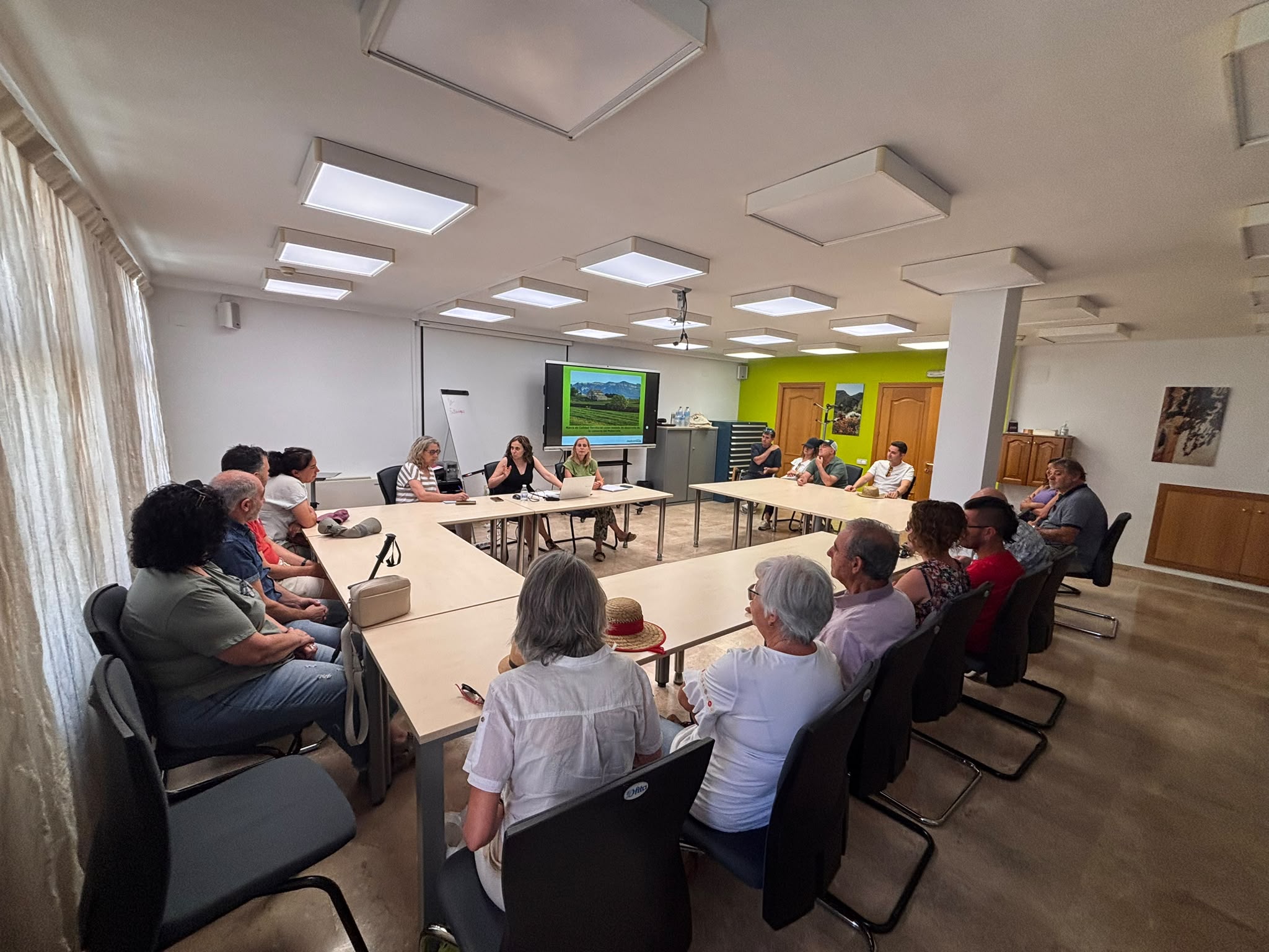 El Club de Producte Castelló Ruta de Sabor reforça el model de gestió amb una visita a la Matarranya