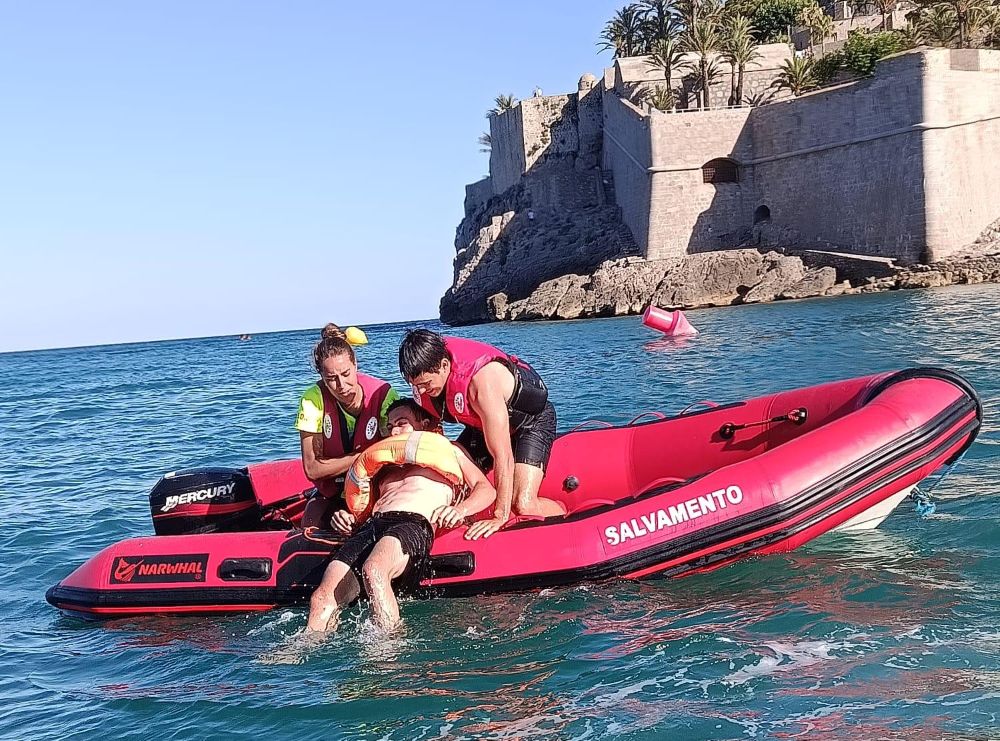 El servei de salvament i socorrisme en platges a Peníscola ha realitzat 274 assistències al juny