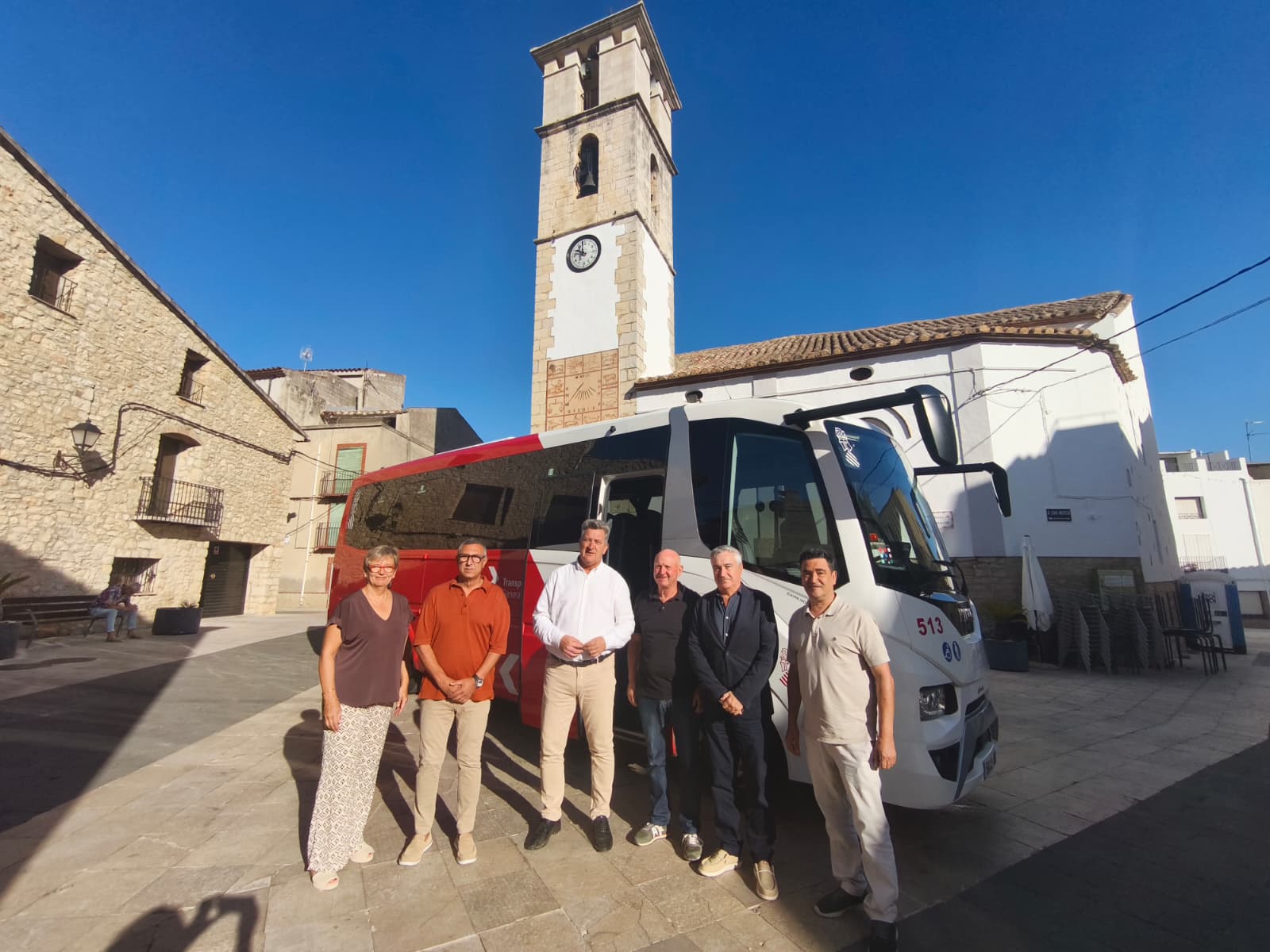 La GVA estén el transport a la demanda per a garantir la mobilitat en els xicotets pobles i optimitzar el gasto