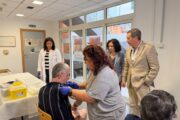 La Generalitat preveu immunitzar enfront dels virus respiratoris a 29.400 majors residents en centres