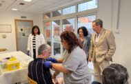 La Generalitat preveu immunitzar enfront dels virus respiratoris a 29.400 majors residents en centres