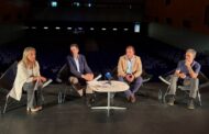 Es presenta la programació de teatre, cinema i espectacles al Palau de Congressos de Peníscola