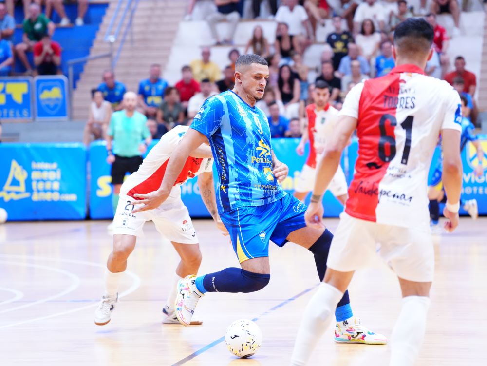 El Servigroup Peníscola rescata un punt davant el Valdepeñas (3-3)