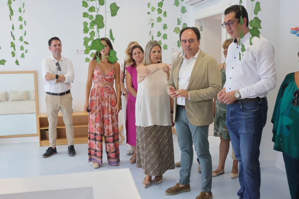 Llorca garantix l'atenció domiciliària per a l'alumnat amb malalties cròniques o circumstàncies diverses