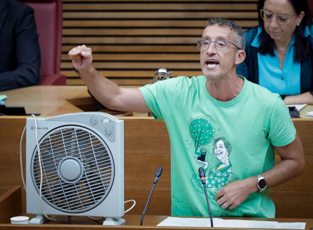 El PSPV acusa el PP de fer tornar 100.000 alumnes a classe sense resoldre la climatització dels centres