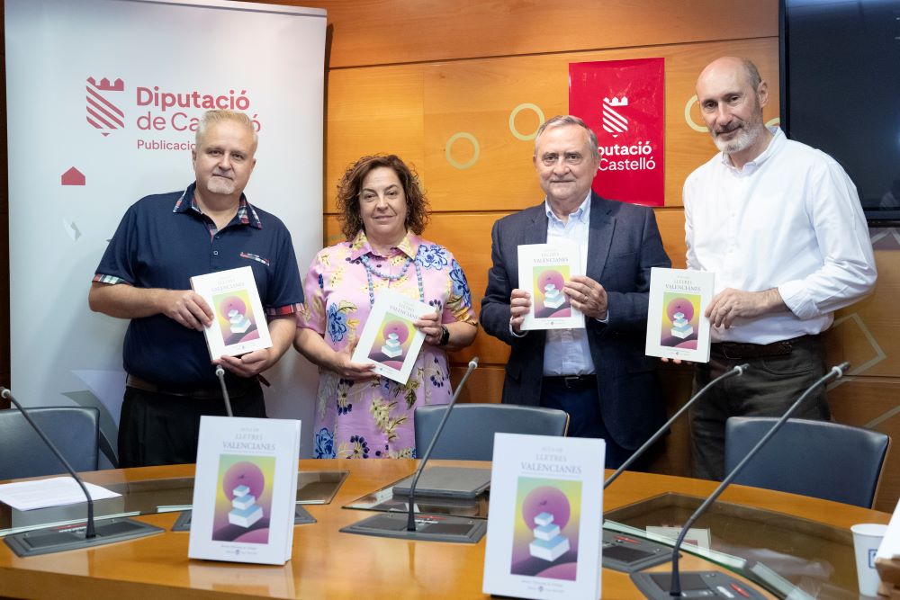 La Diputació enaltix la riquesa lingüística de la província en la presentació de la revista Aula de Lletres Valencianes