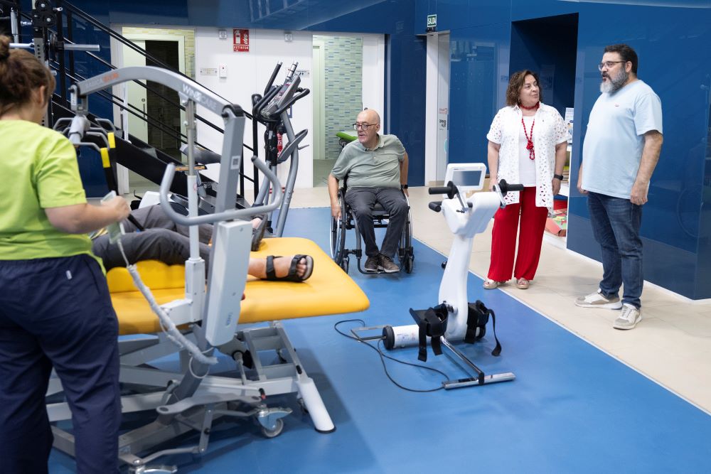 La Diputació promou junt amb Cocemfe l'autonomia i el benestar de les persones amb discapacitat