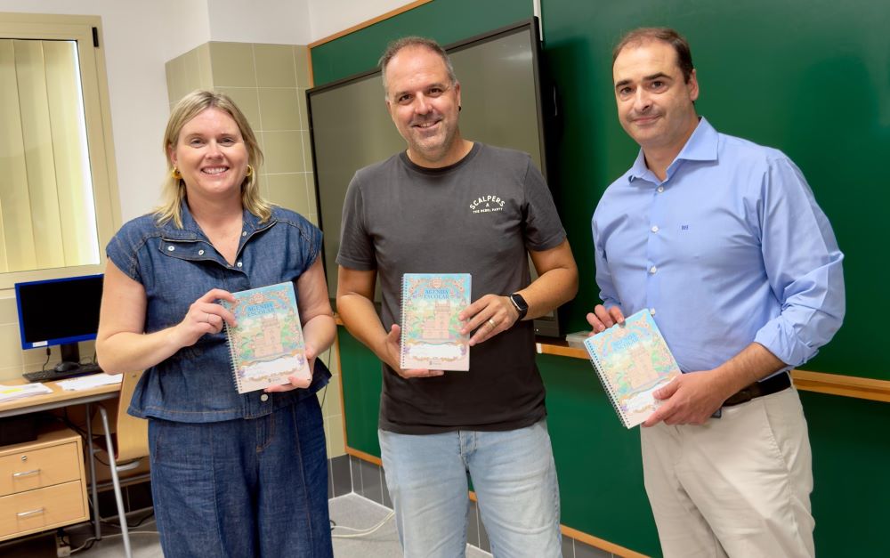 Vinaròs presenta la nova agenda escolar amb la Torre Ballester com a protagonista