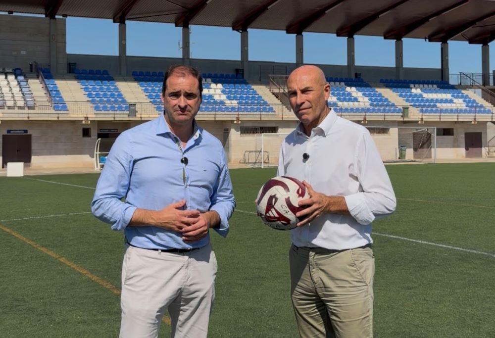 Vinaròs renovarà la gespa artificial dels camps de futbol de la Ciutat Esportiva