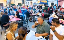 Sant Jordi reunix més de 400 persones en un Oktoberfest que impulsa la dinamització i la convivència