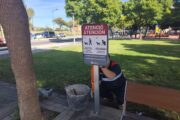 Vinaròs instal·la cartells informatius en 20 zones verdes per a fomentar-ne la cura