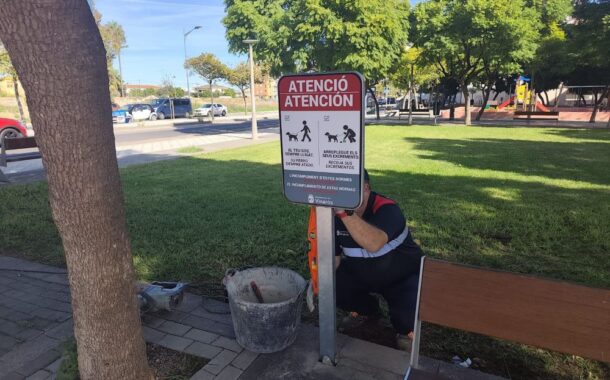 Vinaròs instal·la cartells informatius en 20 zones verdes per a fomentar-ne la cura