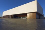 La Banda Municipal de Castelló organitza un concert amb J. Castillo com a «El Titi» a benefici de l'AECC
