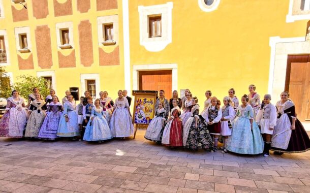 La JLF de Benicarló dona a conèixer el cartell de les Falles 2027 i als mantenidors de les Falleres Majors
