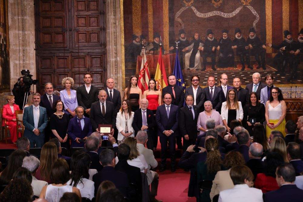 Llorca apel·la a l'esforç col·lectiu per a fer una CV amb servicis públics forts, segura i amb veu propia