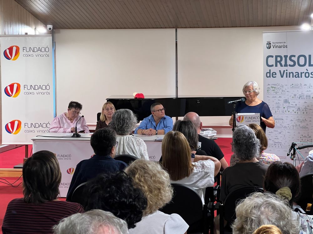 Sonia Herrero presenta a la Fundació Caixa Vinaròs el llibre «Cuando nos volvimos locos»