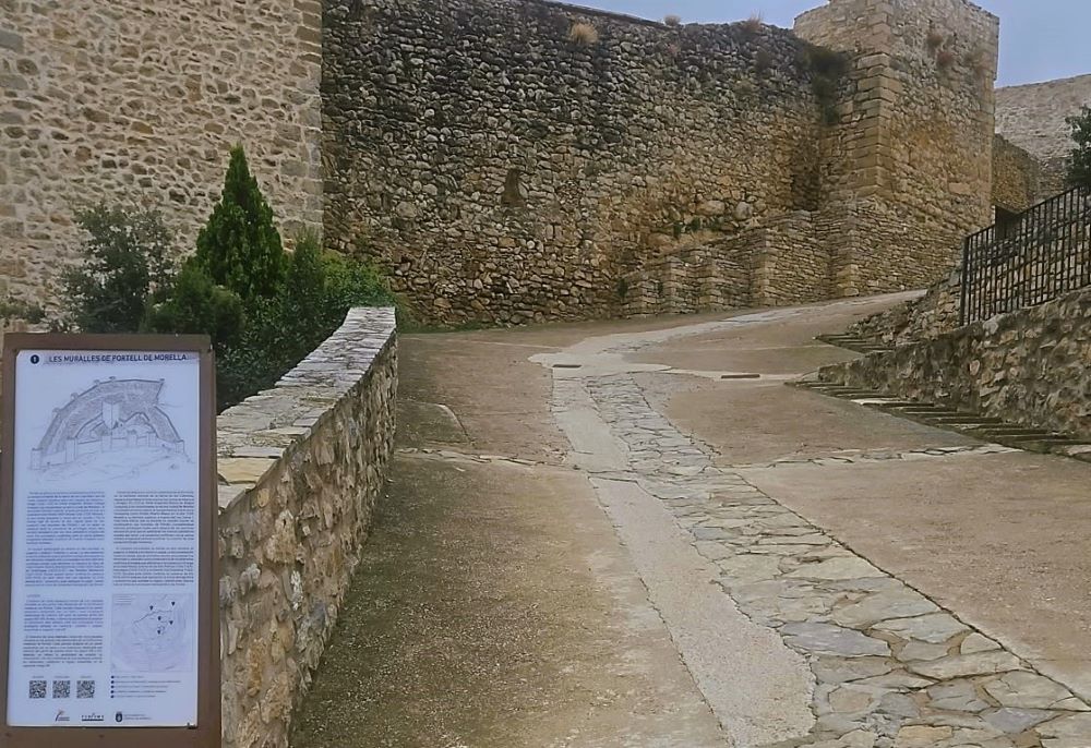 L'Ajuntament de Portell continua amb la restauració de la muralla i el seu entorn