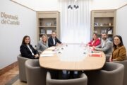 Marta Barrachina escolta les demandes dels grups de l'oposició per al pressupost 2027 de la Diputació