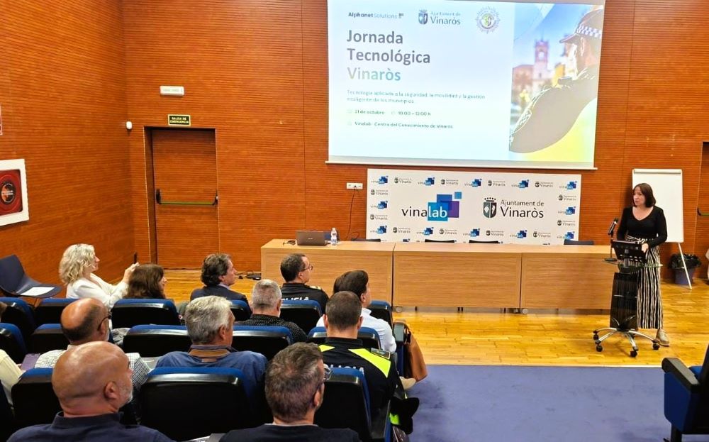 Vinaròs impulsa la cooperació entre municipis per a avançar en seguretat i gestió intel·ligent