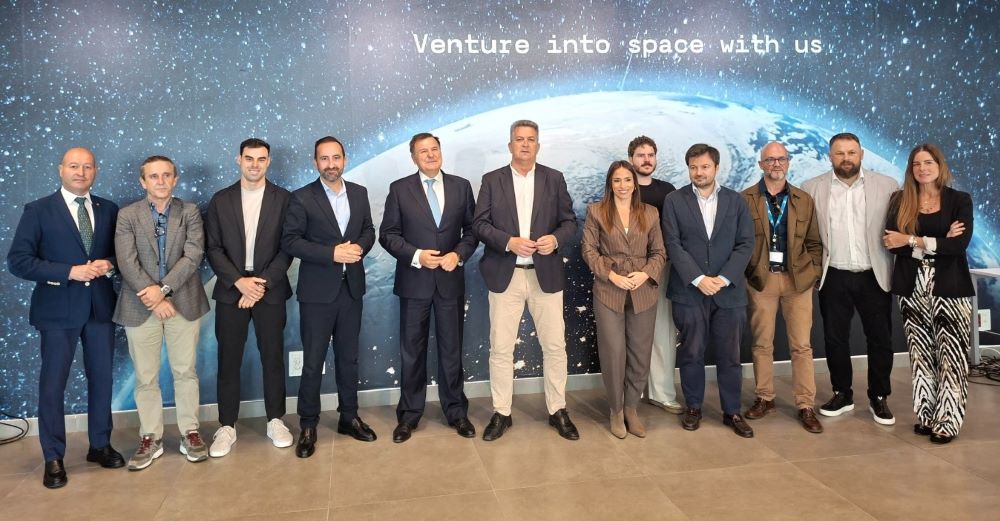 L'aeroport firma un conveni per a afavorir el creixement de «startups» del sector aeroespacial